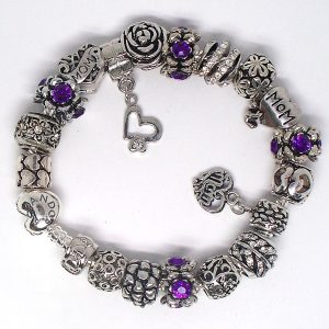 Charm bracelet for mom with purple, silver, heart clip, MOM charms, mom heart dangle, love details, and European charms on an authentic Pandora bracelet